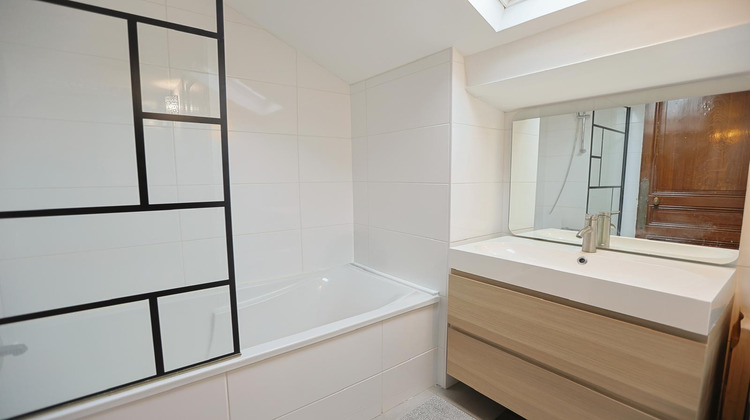 Ma-Cabane - Vente Maison SAINT-ETIENNE, 160 m²