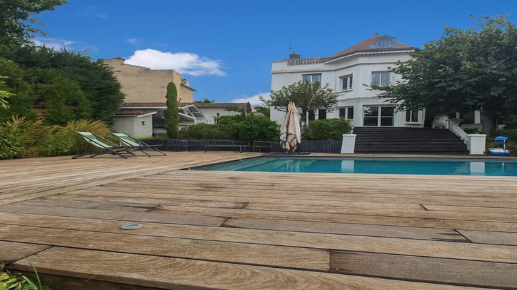 Ma-Cabane - Vente Maison SAINT ETIENNE, 275 m²