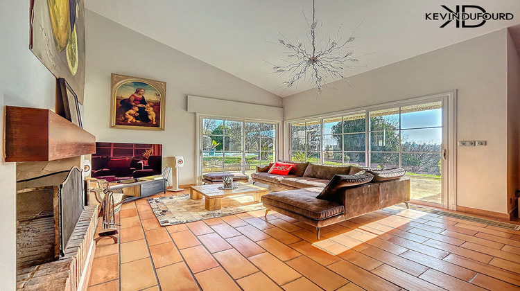 Ma-Cabane - Vente Maison SAINT ETIENNE DE FONTBELLON, 285 m²