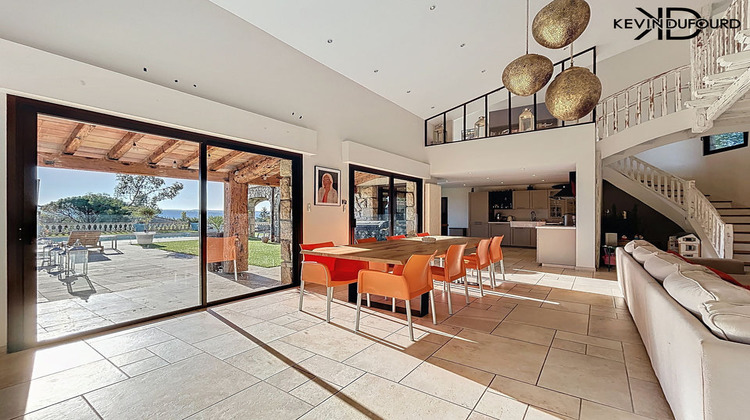 Ma-Cabane - Vente Maison SAINT ETIENNE DE FONTBELLON, 432 m²