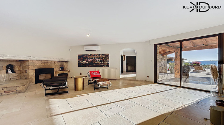 Ma-Cabane - Vente Maison SAINT ETIENNE DE FONTBELLON, 432 m²