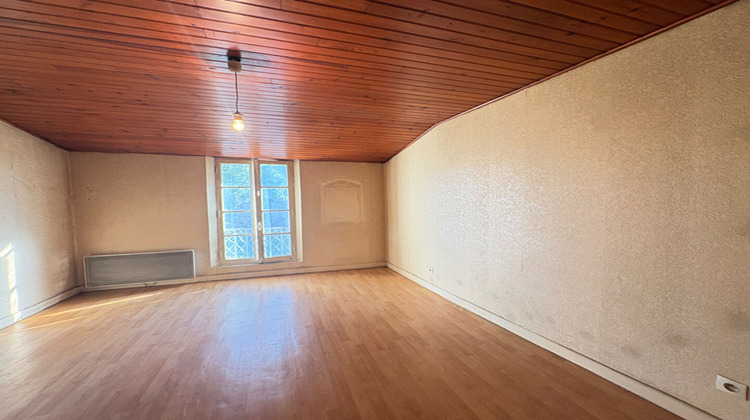 Ma-Cabane - Vente Maison SAINT-ETIENNE-DE-FOUGERES, 93 m²