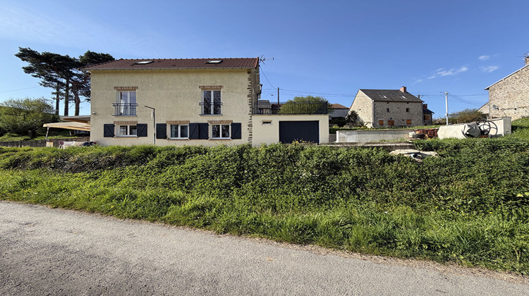 Ma-Cabane - Vente Maison SAINT-ETIENNE-DE-FURSAC, 140 m²