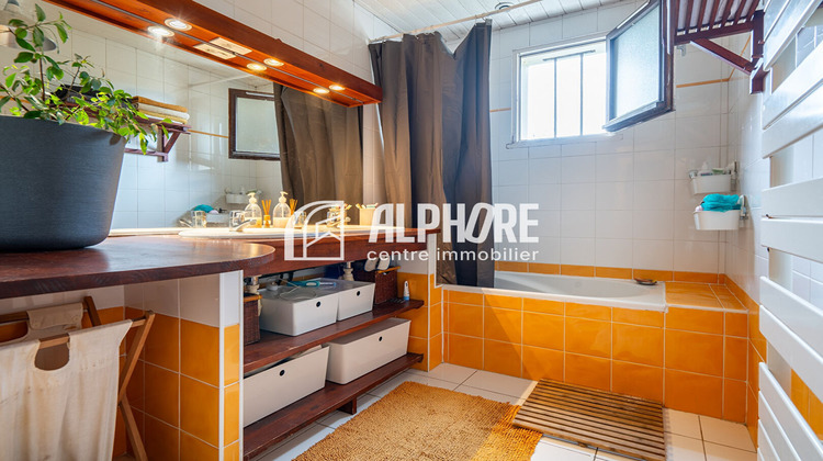 Ma-Cabane - Vente Maison SAINT-ETIENNE-DE-MONTLUC, 178 m²
