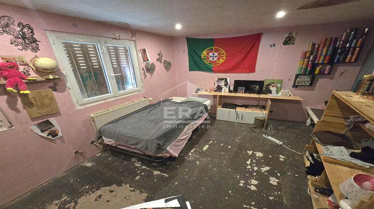 Ma-Cabane - Vente Maison SAINT-ETIENNE-DE-PUYCORBIER, 173 m²