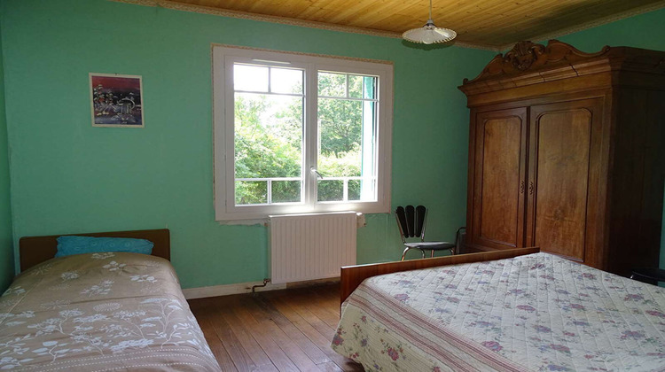 Ma-Cabane - Vente Maison SAINT-ETIENNE-DE-PUYCORBIER, 127 m²