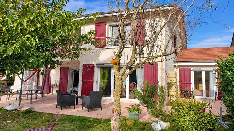 Ma-Cabane - Vente Maison SAINT ETIENNE DE SAINT GEOIRS, 100 m²