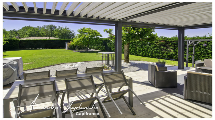 Ma-Cabane - Vente Maison SAINT ETIENNE DE TULMONT, 106 m²