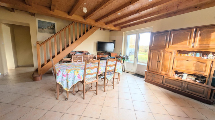 Ma-Cabane - Vente Maison Saint-Etienne-du-Bois, 119 m²