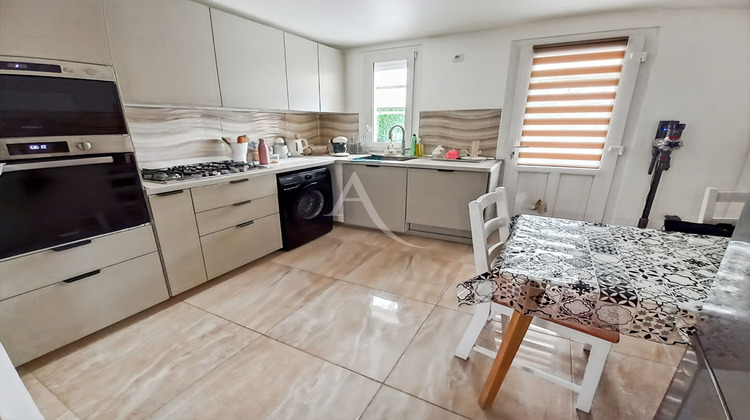 Ma-Cabane - Vente Maison SAINT-ETIENNE-DU-ROUVRAY, 70 m²