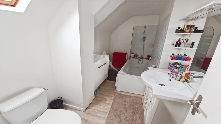 Ma-Cabane - Vente Maison SAINT-ETIENNE-DU-ROUVRAY, 82 m²