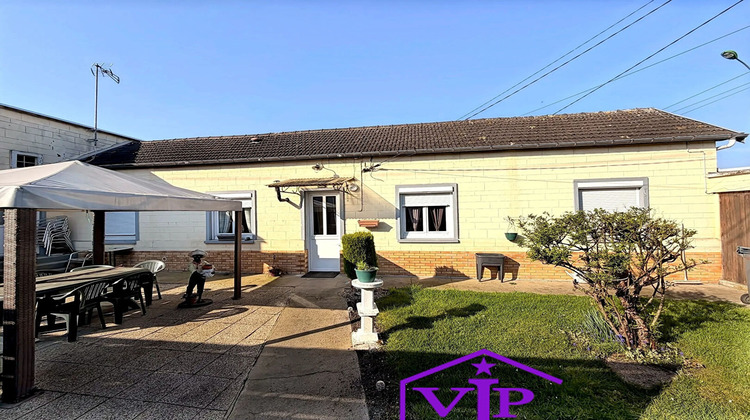 Ma-Cabane - Vente Maison SAINT-ETIENNE-DU-ROUVRAY, 105 m²