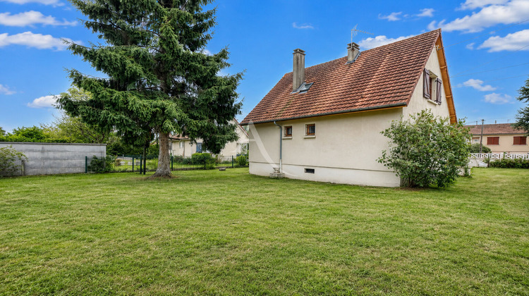 Ma-Cabane - Vente Maison SAINT-ETIENNE-DU-ROUVRAY, 82 m²