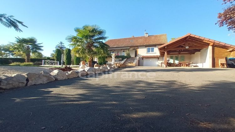 Ma-Cabane - Vente Maison SAINT ETIENNE LE MOLARD, 200 m²