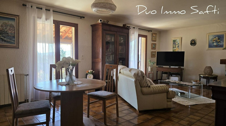 Ma-Cabane - Vente Maison Saint-Etienne-les-Orgues, 105 m²