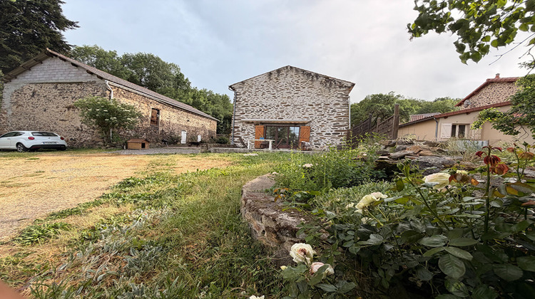 Ma-Cabane - Vente Maison SAINT-ETIENNE-SUR-BLESLE, 200 m²