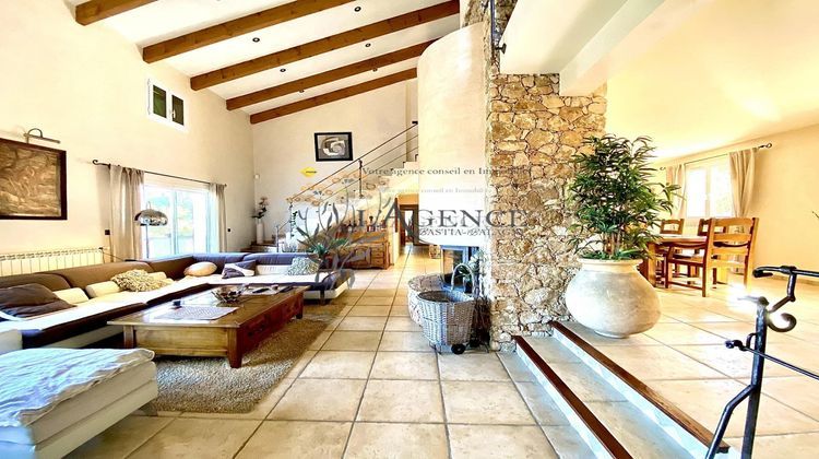 Ma-Cabane - Vente Maison Saint-Florent, 239 m²