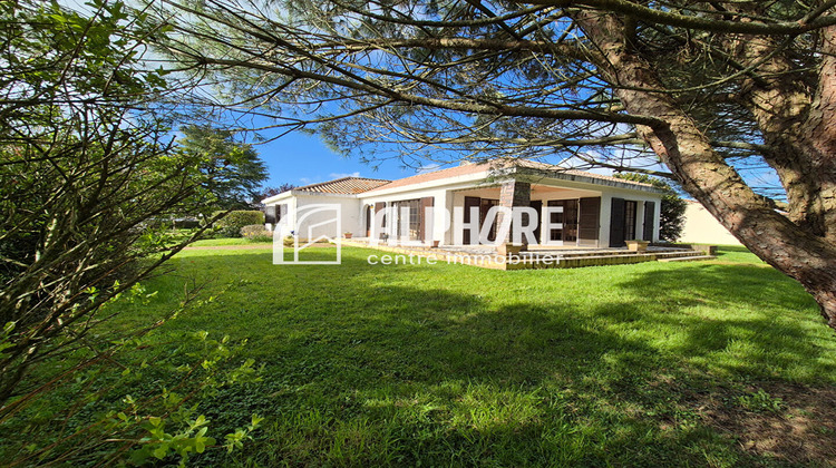 Ma-Cabane - Vente Maison SAINT-FLORENT-DES-BOIS, 139 m²