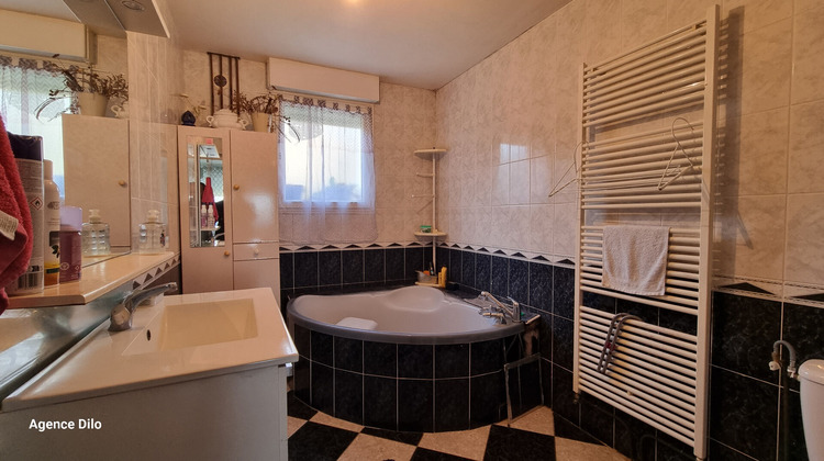 Ma-Cabane - Vente Maison SAINT-FLORENTIN, 179 m²