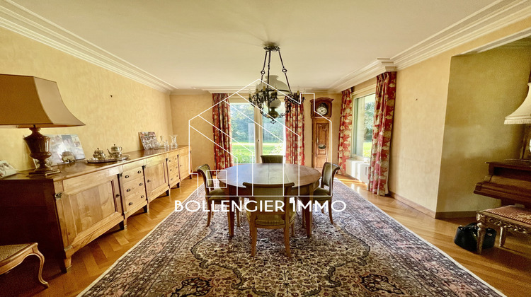 Ma-Cabane - Vente Maison Saint-Floris, 300 m²