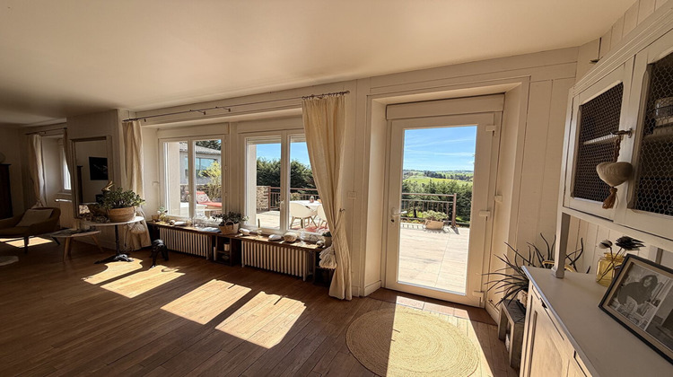 Ma-Cabane - Vente Maison SAINT-FLOUR, 320 m²