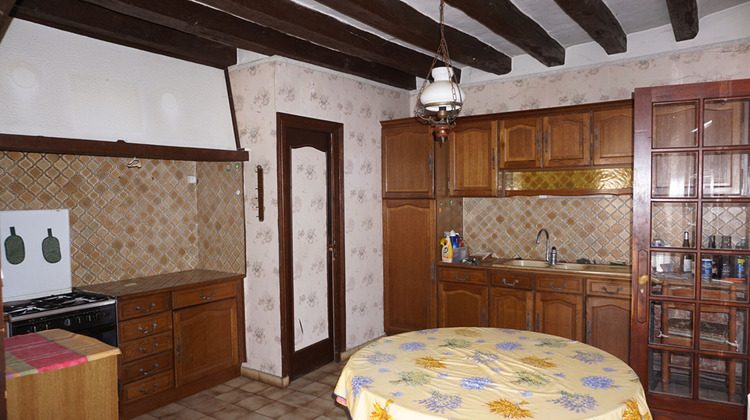 Ma-Cabane - Vente Maison SAINT-FLOVIER, 110 m²