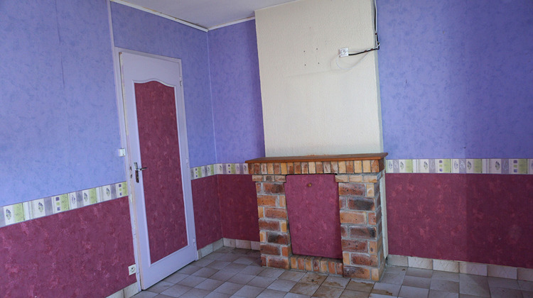 Ma-Cabane - Vente Maison SAINT-FLOVIER, 110 m²