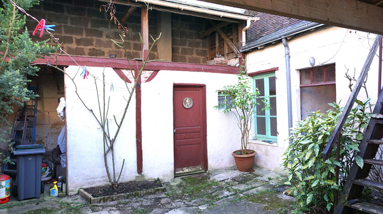 Ma-Cabane - Vente Maison SAINT-FLOVIER, 110 m²