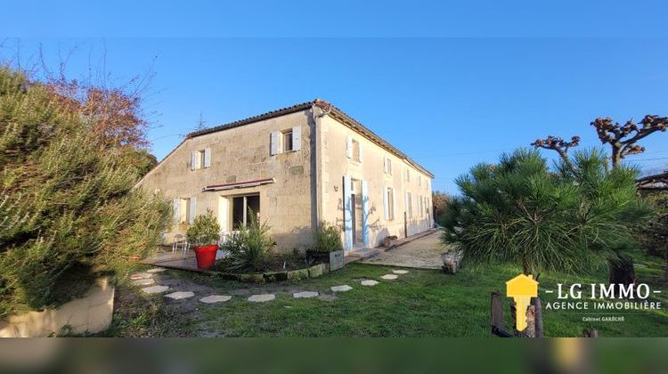 Ma-Cabane - Vente Maison Saint-Fort-sur-Gironde, 277 m²