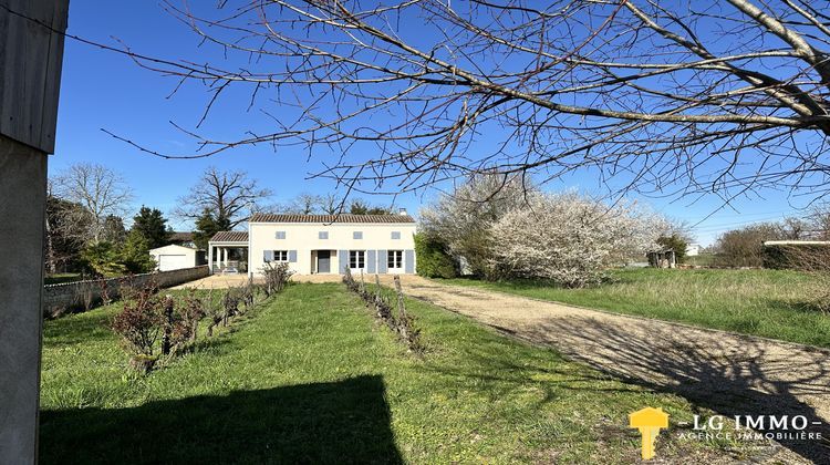 Ma-Cabane - Vente Maison Saint-Fort-sur-Gironde, 109 m²