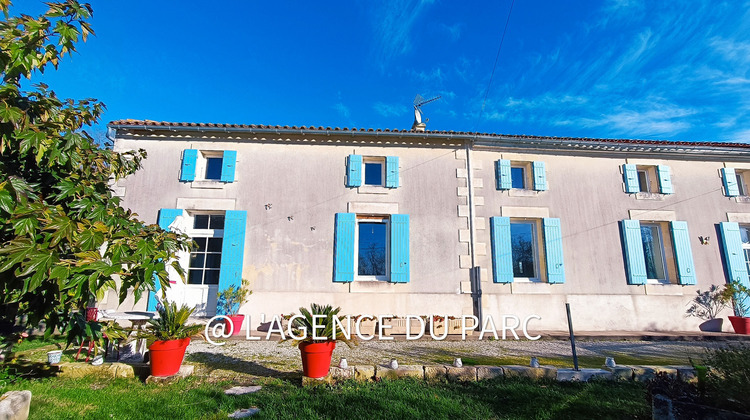 Ma-Cabane - Vente Maison Saint-Fort-sur-Gironde, 277 m²