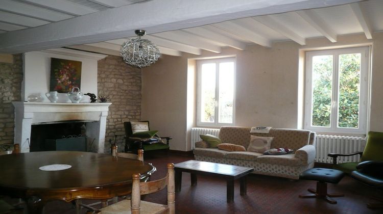 Ma-Cabane - Vente Maison SAINT FORT SUR LE NE, 195 m²