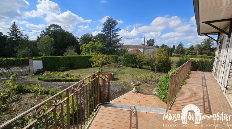 Ma-Cabane - Vente Maison Saint-Fort-sur-le-Né, 128 m²
