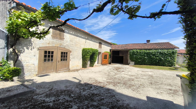 Ma-Cabane - Vente Maison SAINT FRAIGNE, 146 m²