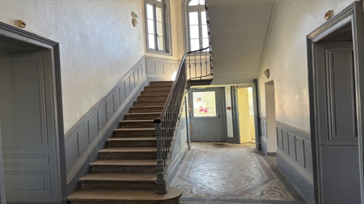 Ma-Cabane - Vente Maison SAINT-GALMIER, 475 m²