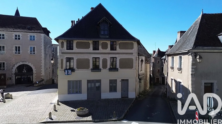 Ma-Cabane - Vente Maison Saint-Gaultier, 111 m²