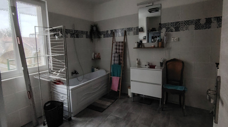 Ma-Cabane - Vente Maison SAINT GENEROUX, 235 m²