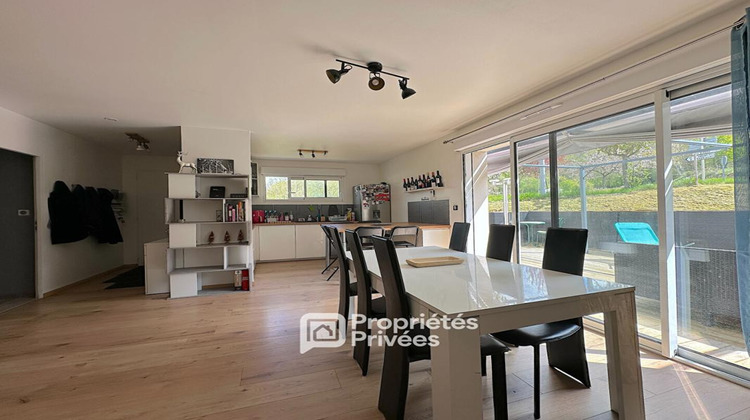 Ma-Cabane - Vente Maison SAINT GENES CHAMPANELLE, 67 m²