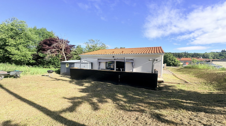 Ma-Cabane - Vente Maison Saint-Genès-Champanelle, 70 m²