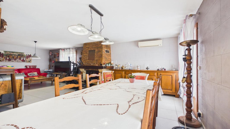 Ma-Cabane - Vente Maison SAINT GENES DE BLAYE, 110 m²