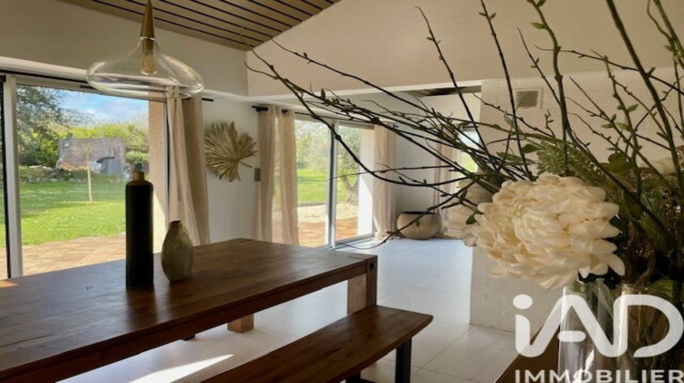 Ma-Cabane - Vente Maison Saint-Genest-d'Ambière, 226 m²