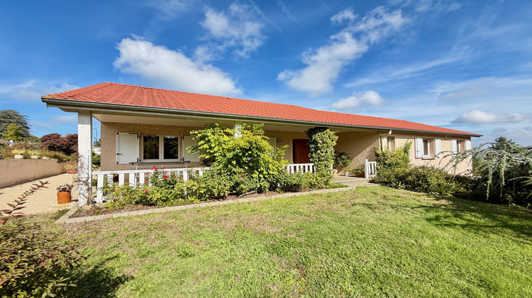 Ma-Cabane - Vente Maison Saint-Genest-Lerpt, 208 m²
