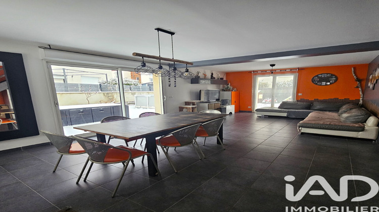 Ma-Cabane - Vente Maison Saint-Genest-Lerpt, 103 m²