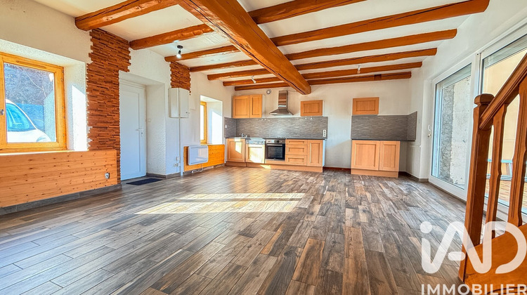 Ma-Cabane - Vente Maison Saint-Genest-Lerpt, 84 m²