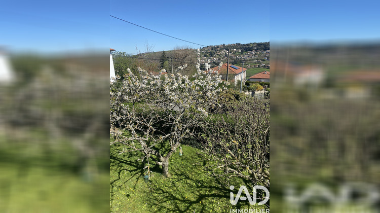 Ma-Cabane - Vente Maison Saint-Genest-Lerpt, 67 m²