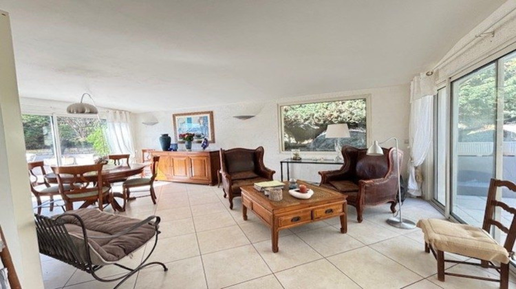 Ma-Cabane - Vente Maison Saint-Genest-Lerpt, 160 m²