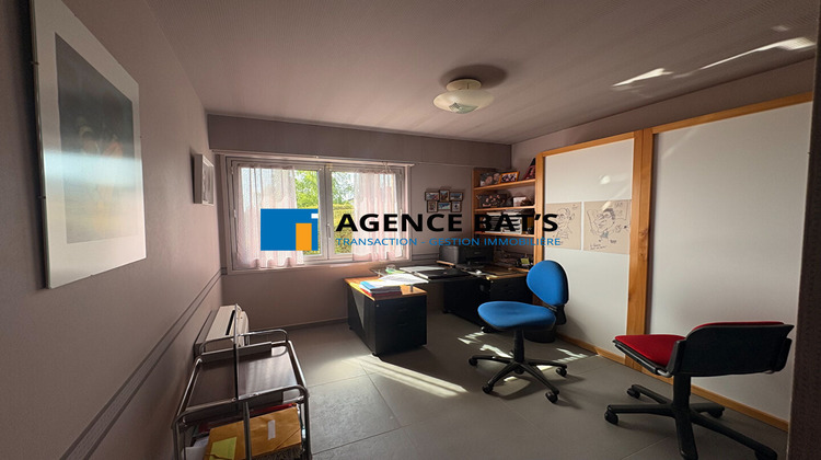Ma-Cabane - Vente Maison SAINT-GENEST-LERPT, 133 m²