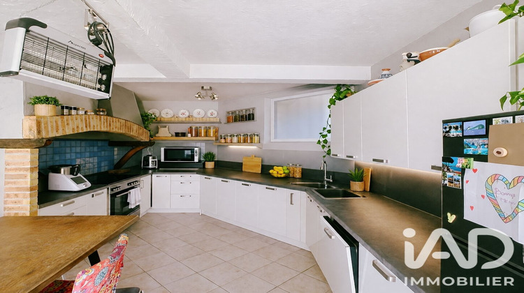 Ma-Cabane - Vente Maison Saint-Geniès, 198 m²