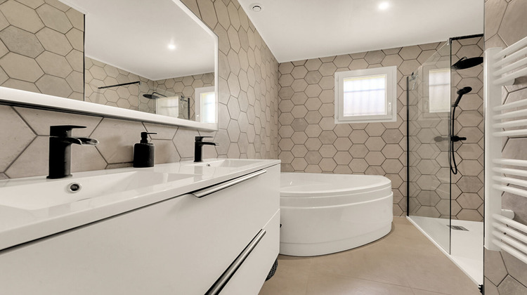 Ma-Cabane - Vente Maison SAINT-GENIES-BELLEVUE, 113 m²
