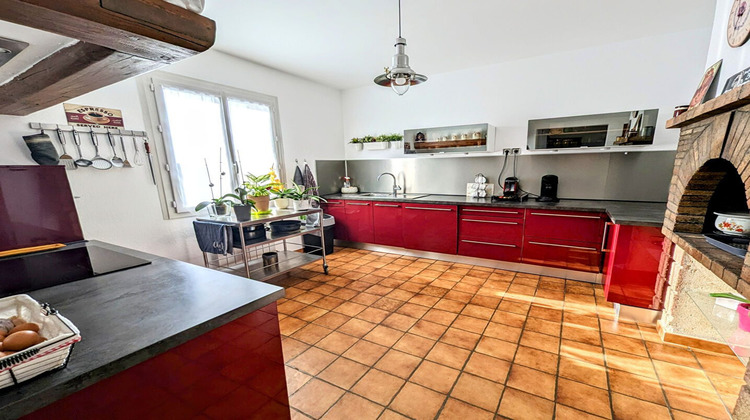 Ma-Cabane - Vente Maison Saint-Geniès-de-Comolas, 142 m²